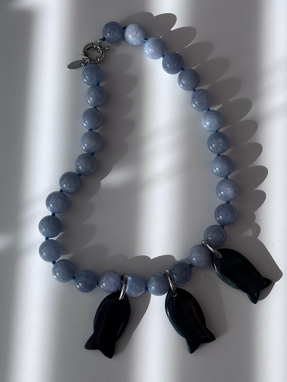 Blue Jade green jasper 3 Fish pendants Round 14 mm Beads Necklace